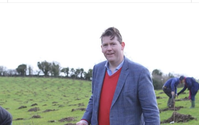Former councillor pleads guilty to Two theft charges
