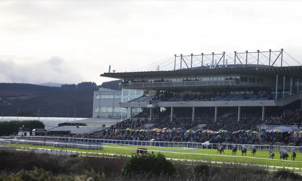 Leopardstown Racecourse: Preview and Tips for this Evening’s Seven-Race Card